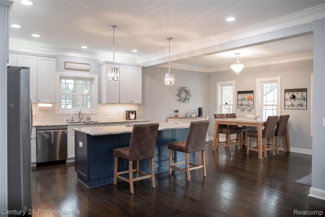 513 Renshaw Street, Rochester, MI 48307