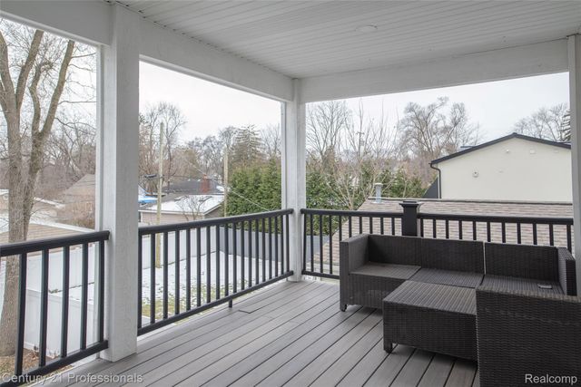 513 Renshaw Street, Rochester, MI 48307