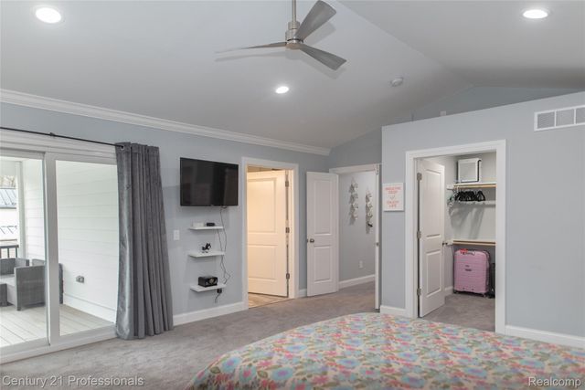 513 Renshaw Street, Rochester, MI 48307