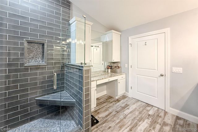 513 Renshaw Street, Rochester, MI 48307