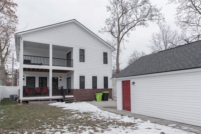 513 Renshaw Street, Rochester, MI 48307