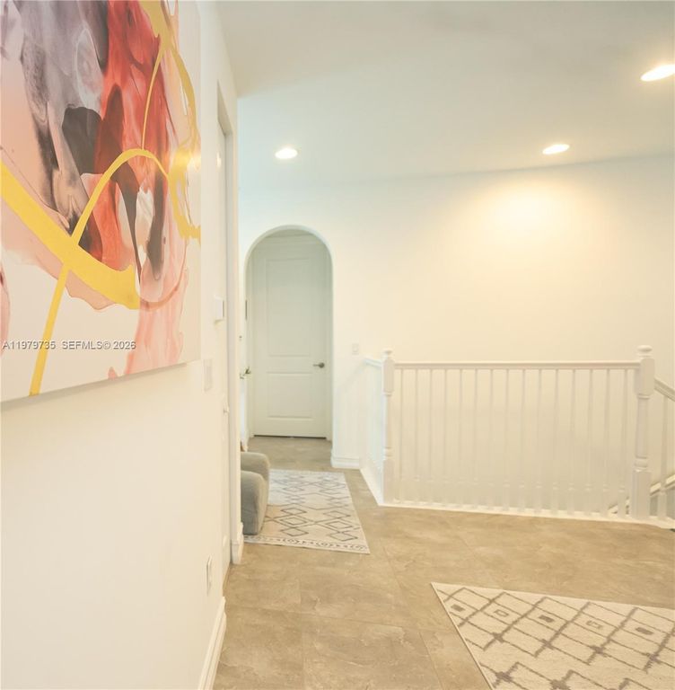 Image 13 of property listing at 11826 SW 13th Ct, Pembroke Pines, FL 33025