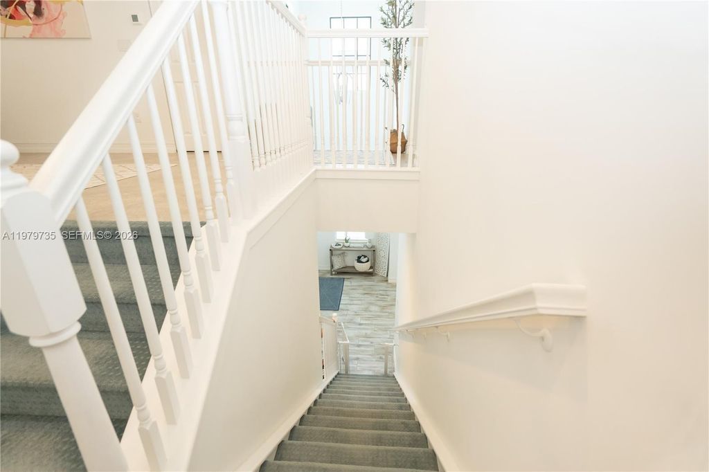 Image 20 of property listing at 11826 SW 13th Ct, Pembroke Pines, FL 33025