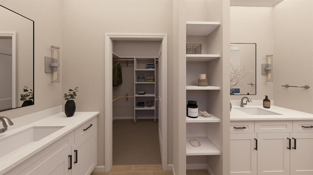 Image 9 of property listing at 2455 E Okeefe Drive, Fresno, CA 93720