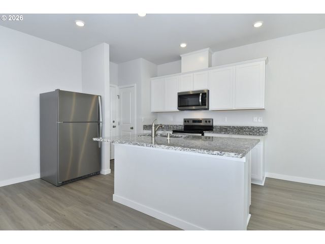 970 Ne 14TH St, Battle Ground, WA 98604