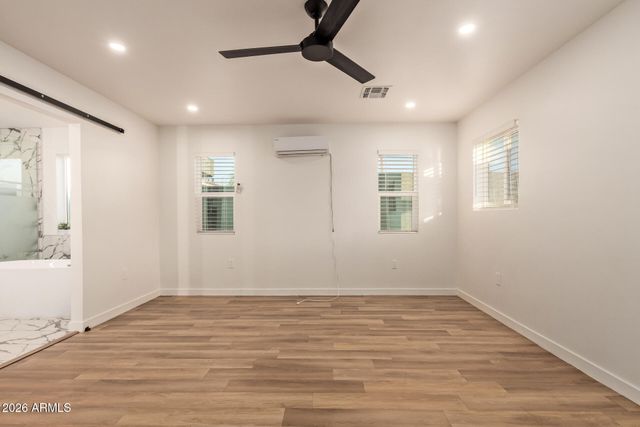 4121 W Alta Vista Road, Phoenix, AZ 85041