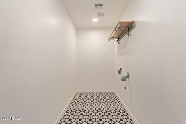 4121 W Alta Vista Road, Phoenix, AZ 85041