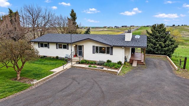 27164 N Gunning Rd, Davenport, WA 99122 property photo