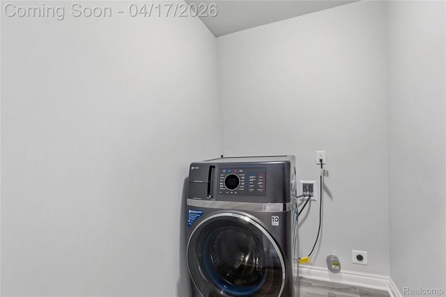 19088 Florida Street, Roseville, MI 48066