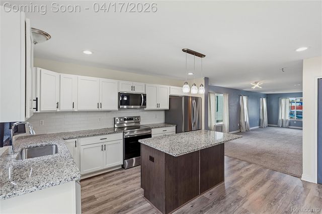 19088 Florida Street, Roseville, MI 48066