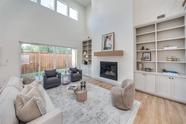 3903 Lively Lane, Dallas, TX 75220