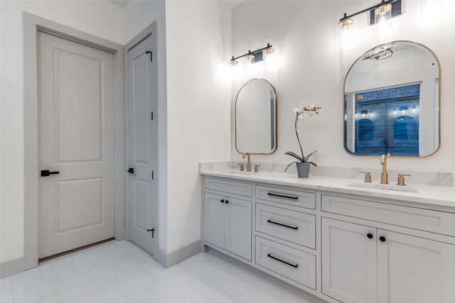 3903 Lively Lane, Dallas, TX 75220