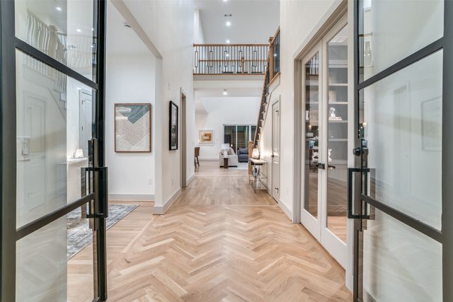 3903 Lively Lane, Dallas, TX 75220