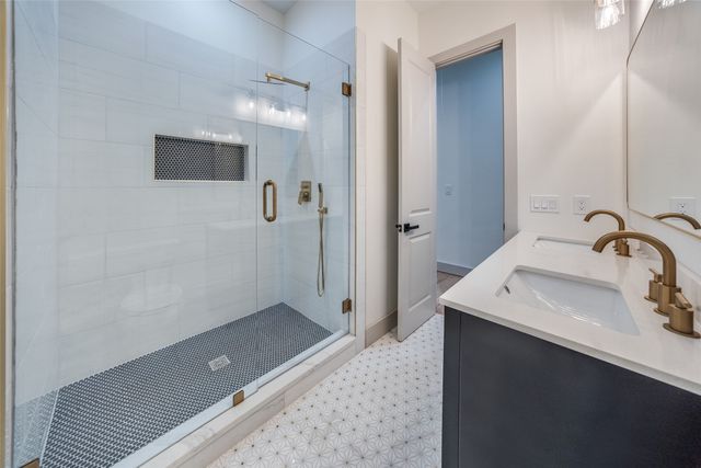 3903 Lively Lane, Dallas, TX 75220