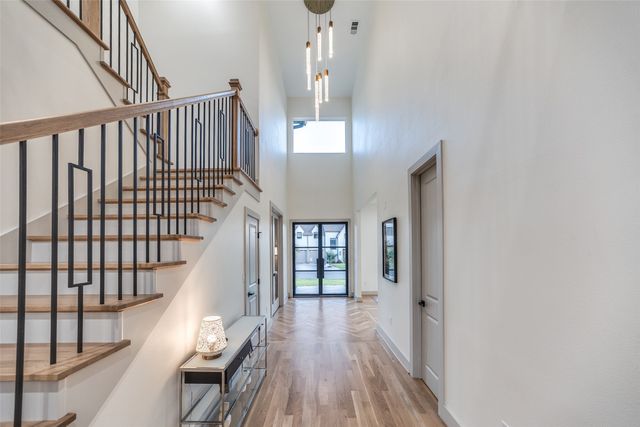 3903 Lively Lane, Dallas, TX 75220