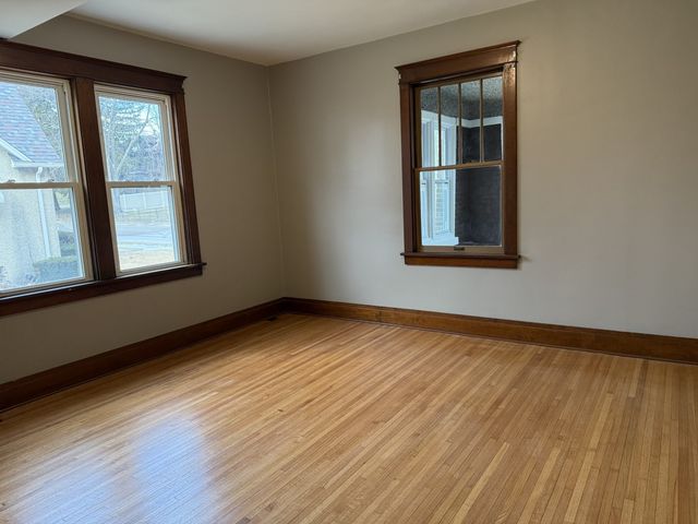 1204 6th Street, Peru, IL 61354