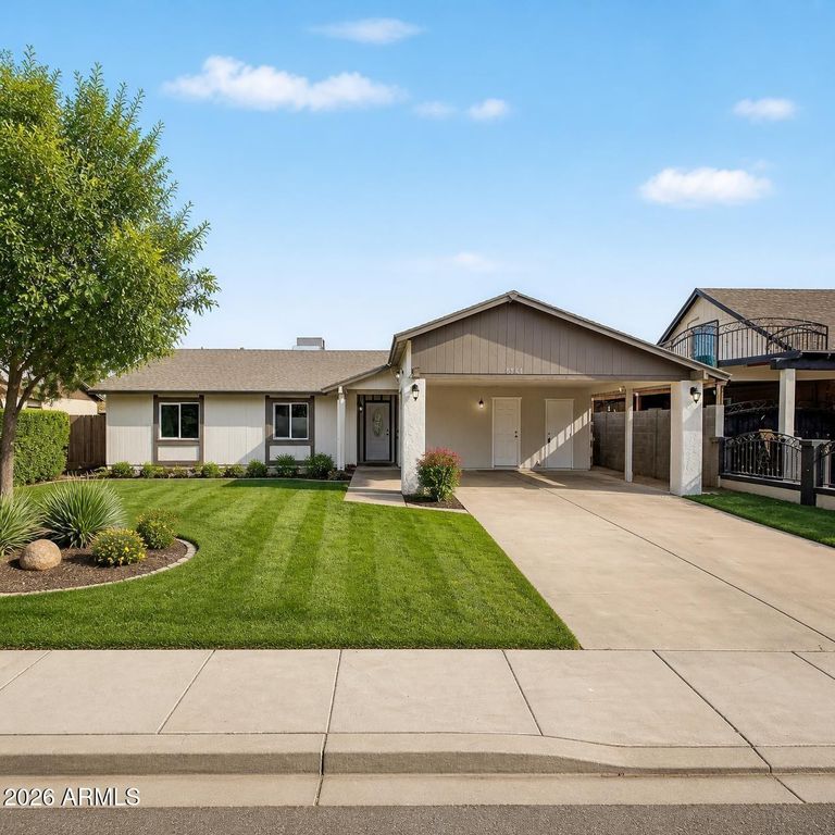 8861 W WELDON Avenue, Phoenix, AZ 85037 — photo 2