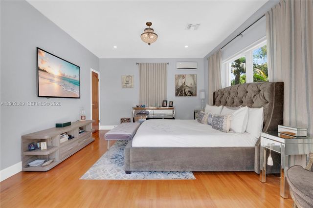 1524 Siena Ave, Coral Gables, FL 33146