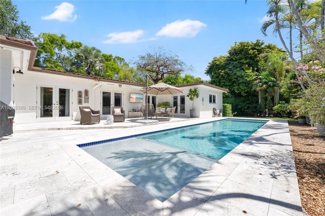 1524 Siena Ave, Coral Gables, FL 33146