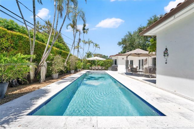 1524 Siena Ave, Coral Gables, FL 33146