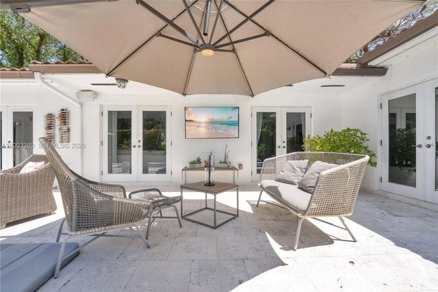 1524 Siena Ave, Coral Gables, FL 33146