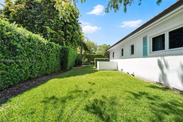 1524 Siena Ave, Coral Gables, FL 33146