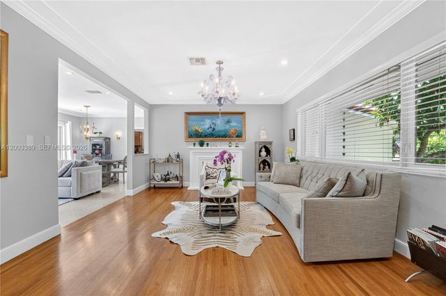 1524 Siena Ave, Coral Gables, FL 33146