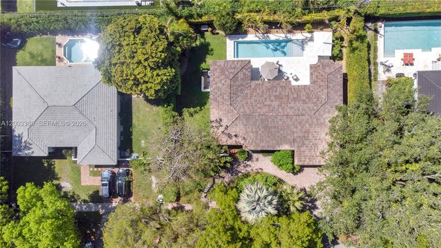 1524 Siena Ave, Coral Gables, FL 33146