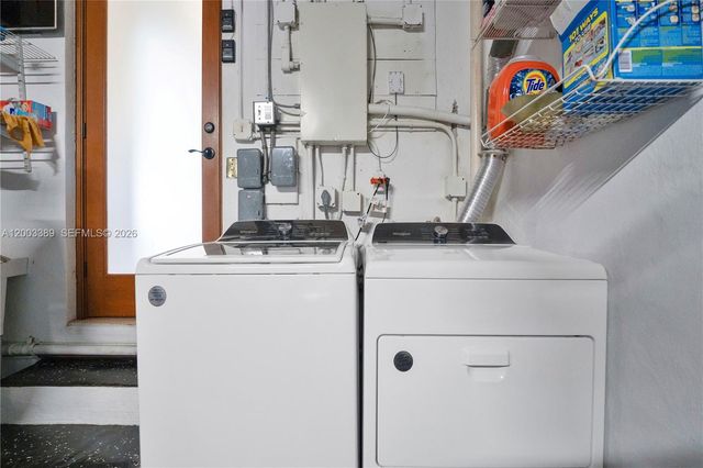 1524 Siena Ave, Coral Gables, FL 33146