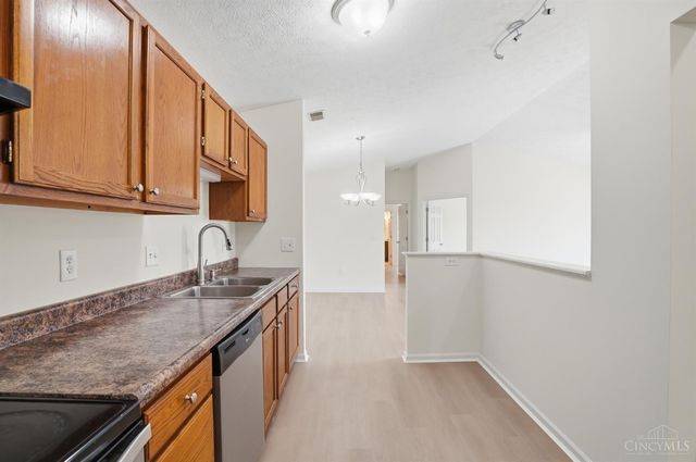 7372 Ridgepoint Drive, Anderson Twp, OH 45230