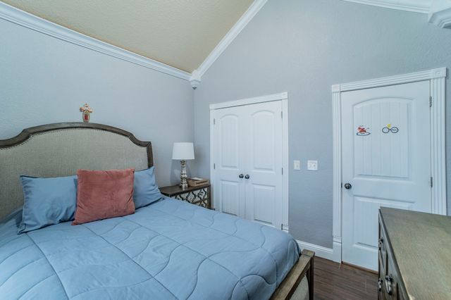 1019 Gin Road, Ennis, TX 75119