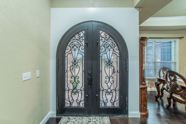 1019 Gin Road, Ennis, TX 75119