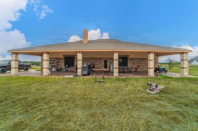 1019 Gin Road, Ennis, TX 75119