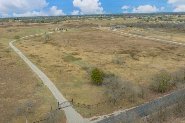 1019 Gin Road, Ennis, TX 75119