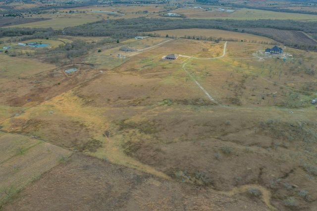 1019 Gin Road, Ennis, TX 75119