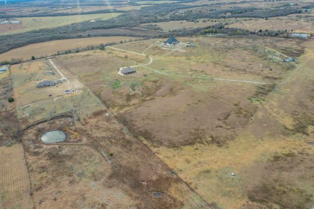 1019 Gin Road, Ennis, TX 75119