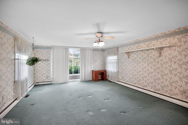 121 WELDY AVE, Oreland, PA 19075