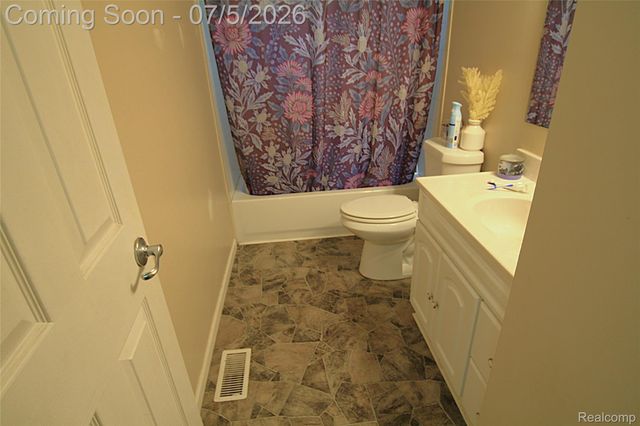 12403 Willard Road, Montrose Charter Township, MI 48417