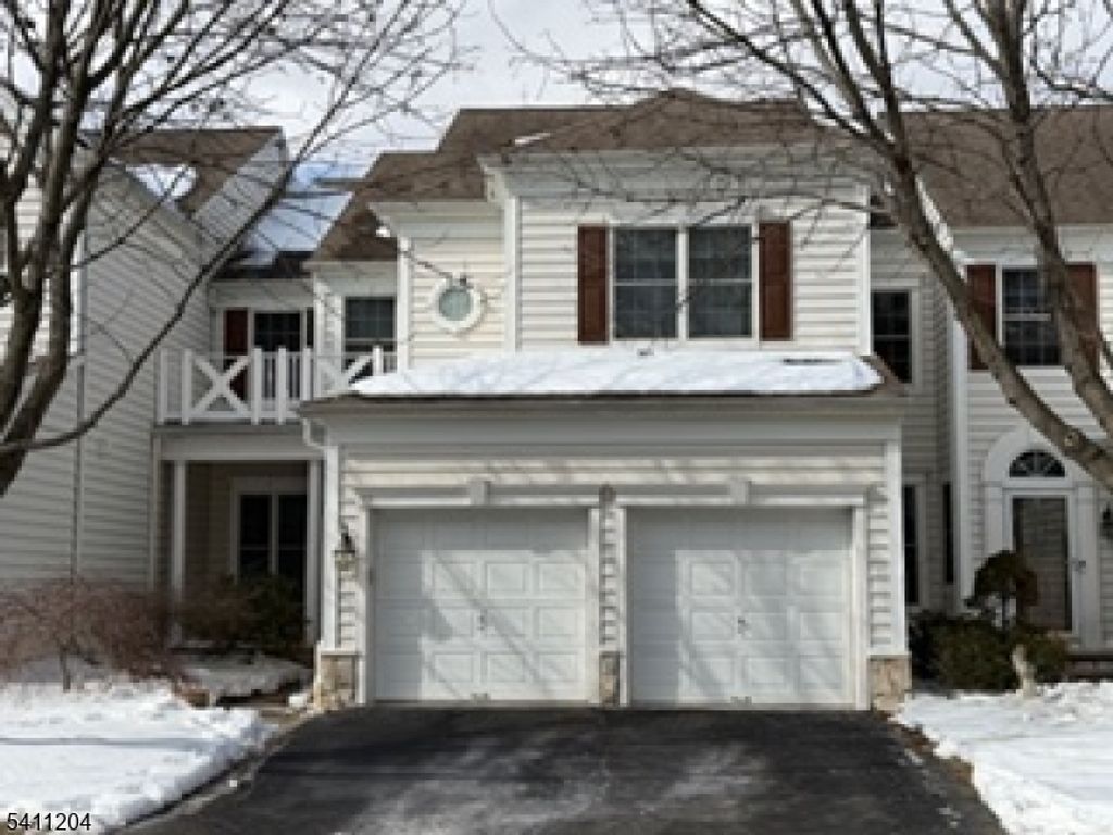 92 Independence Trl, Totowa Boro, NJ 07512