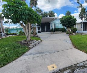 3333 26TH AVENUE E 4, Bradenton, FL 34208