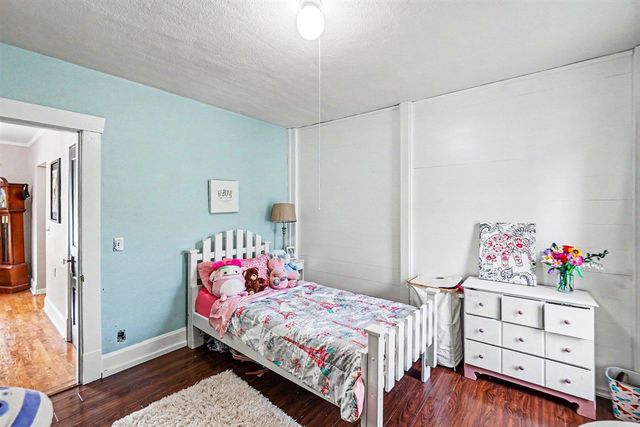 215 N Division Avenue, Fremont, MI 49412