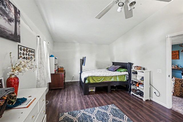 215 N Division Avenue, Fremont, MI 49412