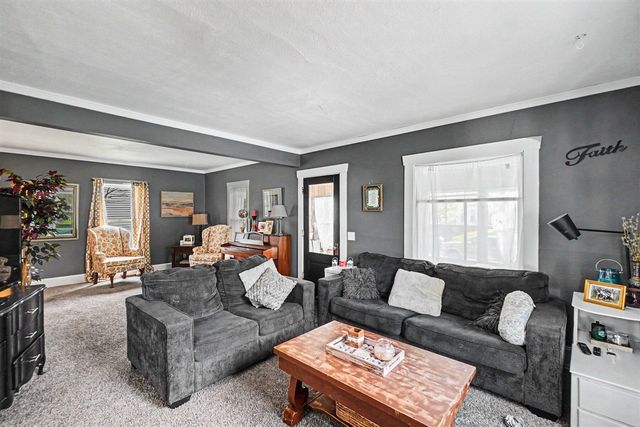 215 N Division Avenue, Fremont, MI 49412