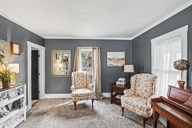 215 N Division Avenue, Fremont, MI 49412