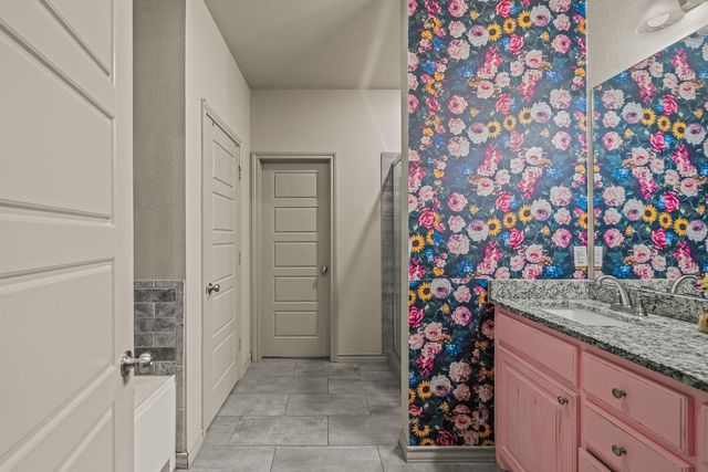 7603 63rd Street, Lubbock, TX 79407