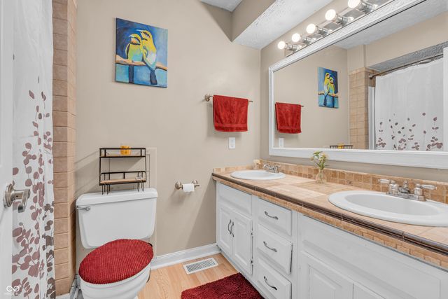 1418 Hornaday Road, Brownsburg, IN 46112