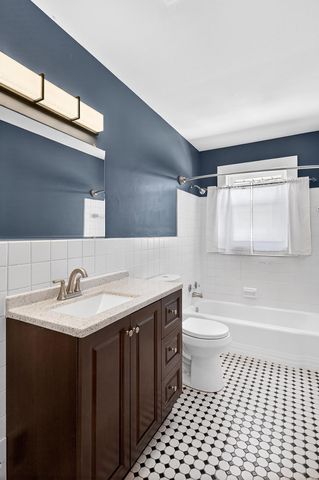 5844 Washburn Avenue S, Minneapolis, MN 55410