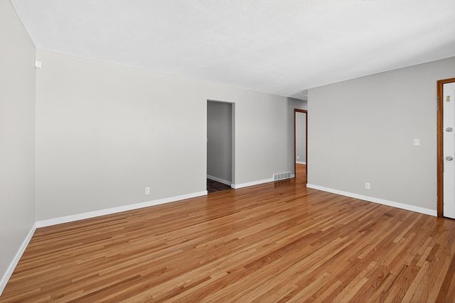 5844 Washburn Avenue S, Minneapolis, MN 55410