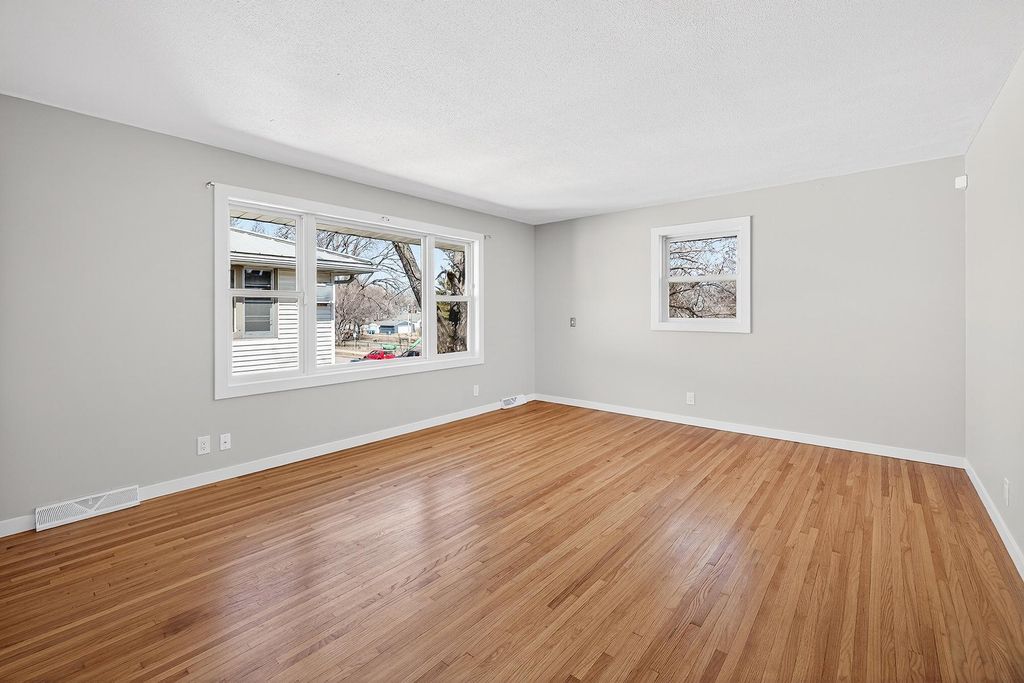 5844 Washburn Avenue S, Minneapolis, MN 55410 — photo 4