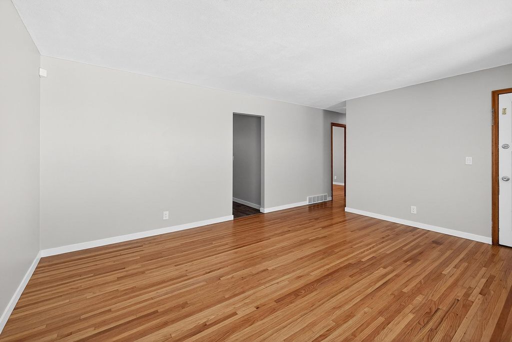 5844 Washburn Avenue S, Minneapolis, MN 55410 — photo 5
